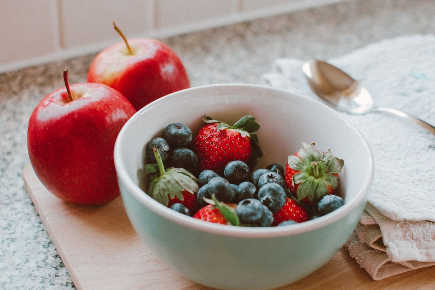 Orchard Berry Bowl with Apple Crunch