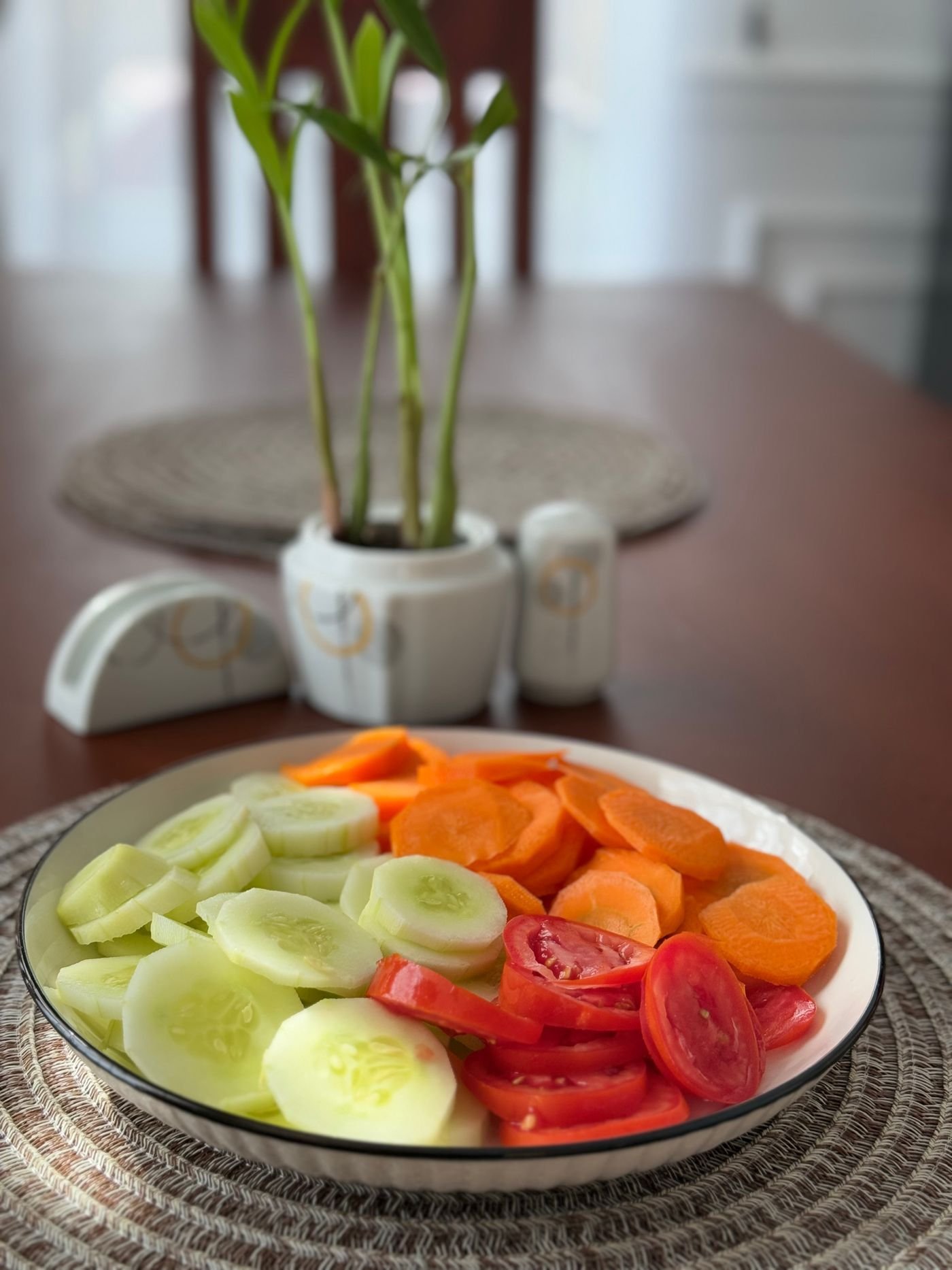 Cucumber, Carrot and Tomato Crudite Platter