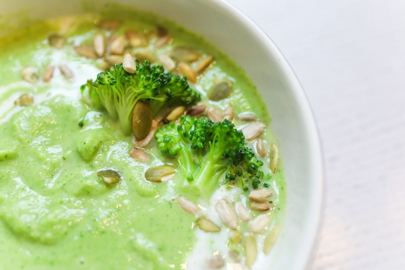Broccoli Soup with Sunflower Seeds