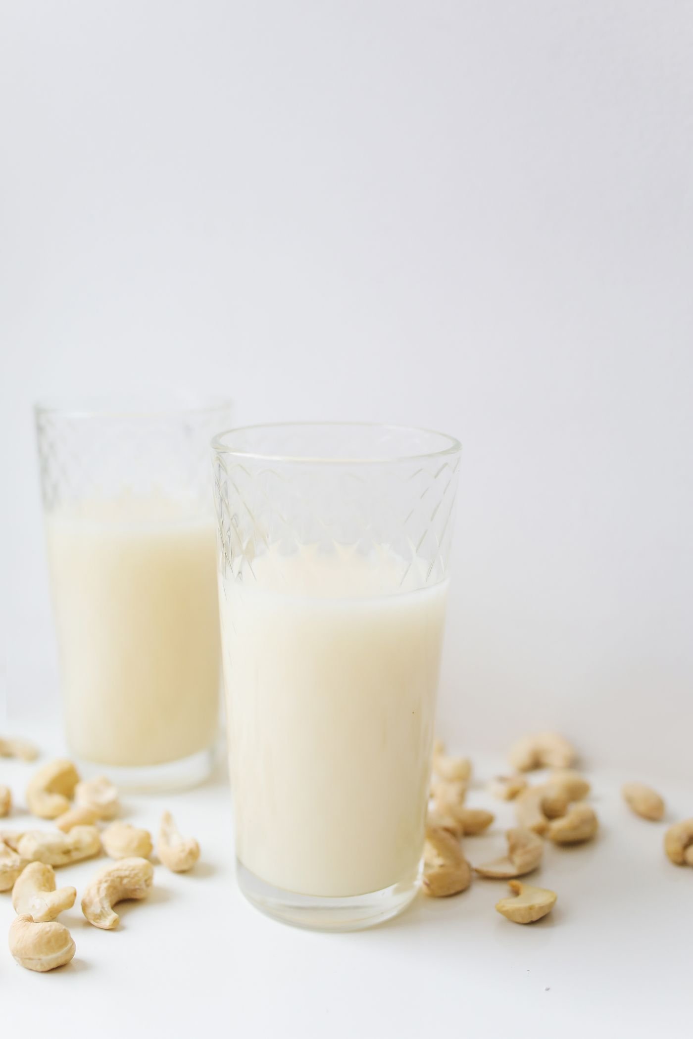 Two-Minute Cinnamon Cashew Milk