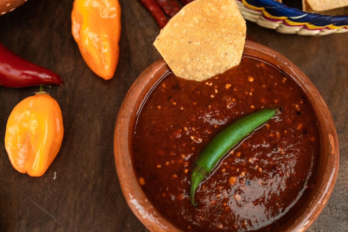 Dark Salsa Roja with Habaneros