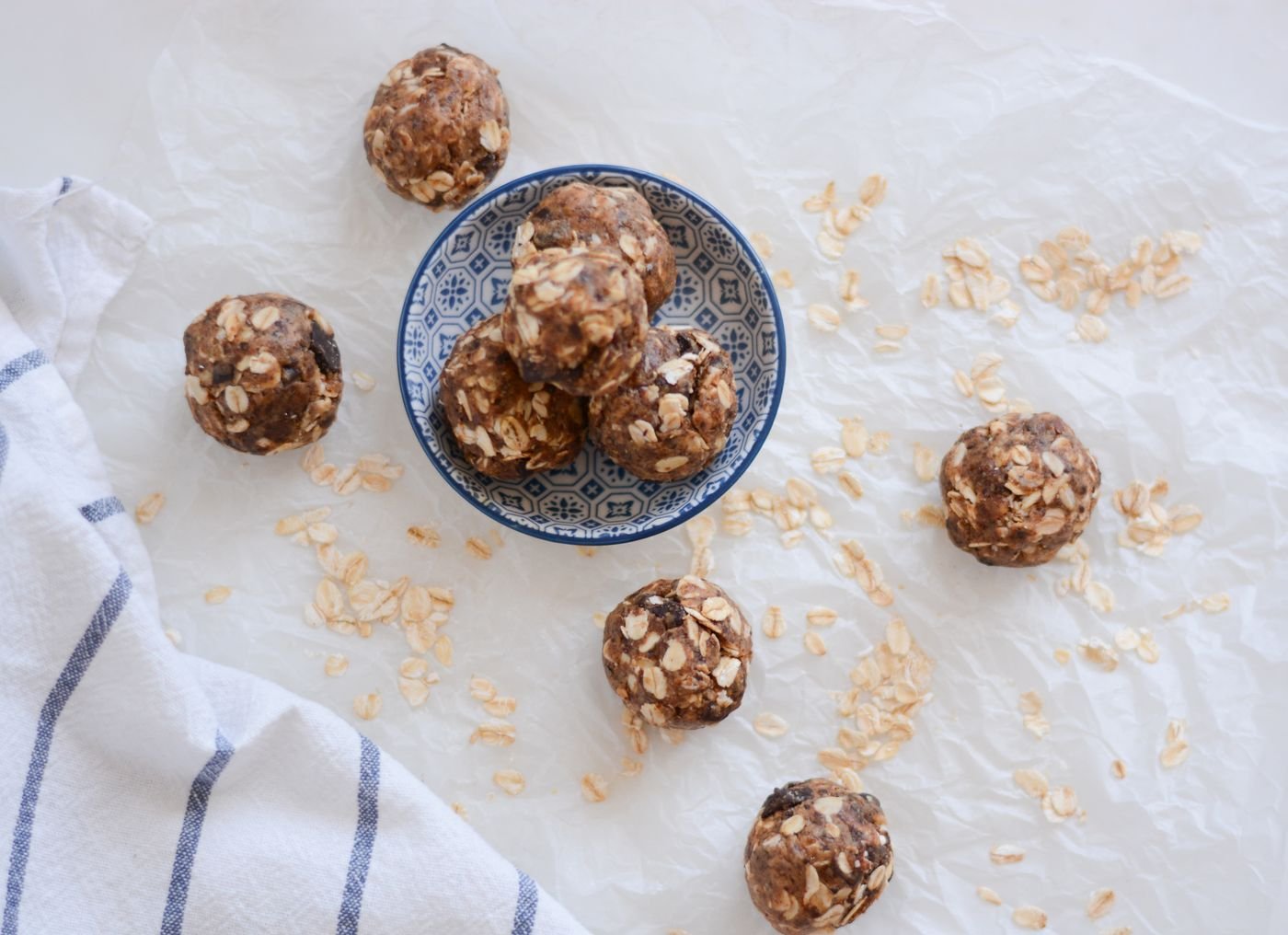 Oat Raisin Cookie Dough Energy Balls