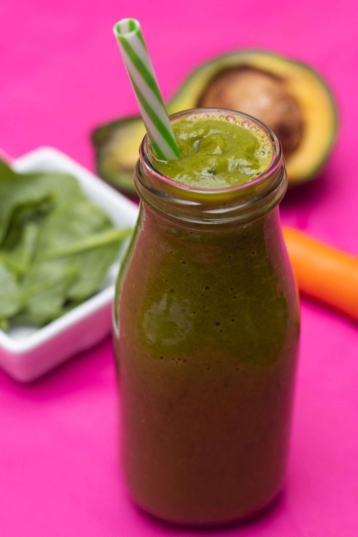 Creamy Avocado Spinach Bottle Smoothie